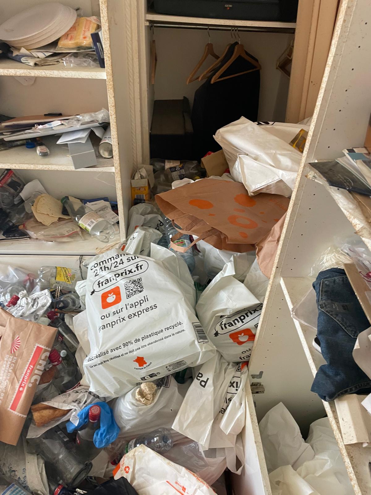 Comment publier des avant/après sans tomber dans le voyeurisme : le regard de SOS DC à Vitry-sur-Seine et ses environs IMG 20250701 WA0009